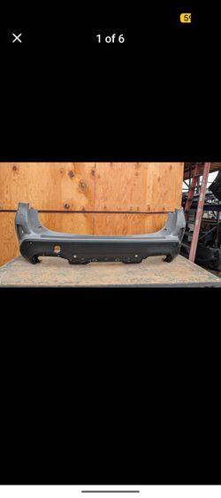 2025-2026 SUBARU FORESTER REAR BUMPER OEM USED #10547