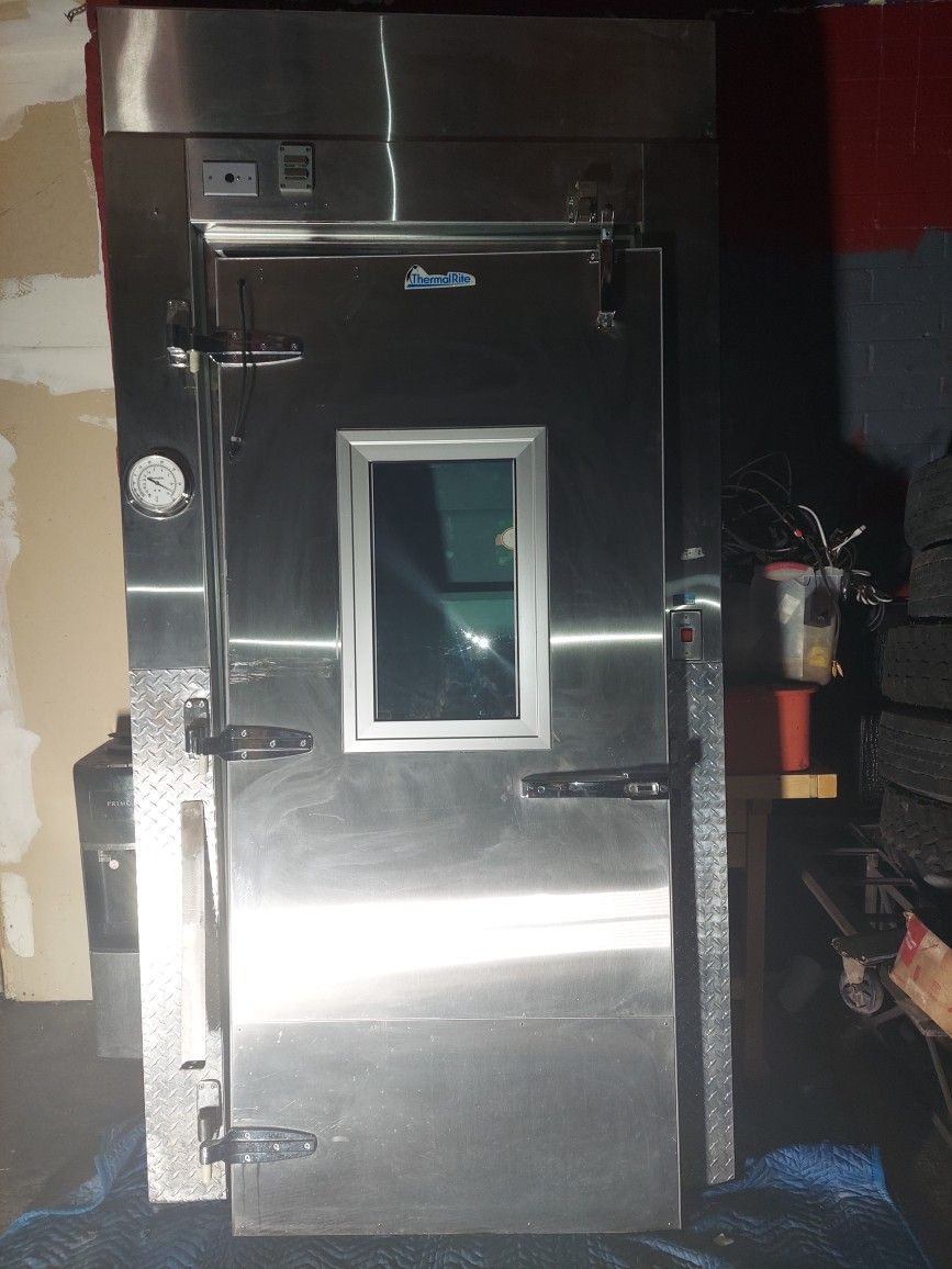 A++ WALKIN COOLER for Sale in Phoenix, AZ OfferUp