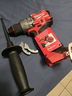 Milwaukee fuel hammer drill