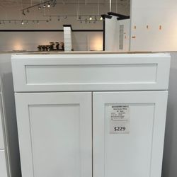 shaker white bathroom vanity (30")