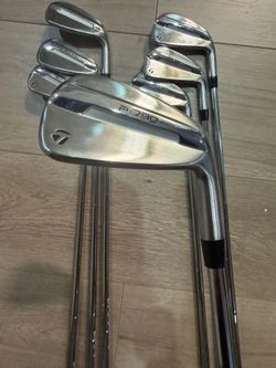 Taylormade P790 4-PW 2025 Iron Set