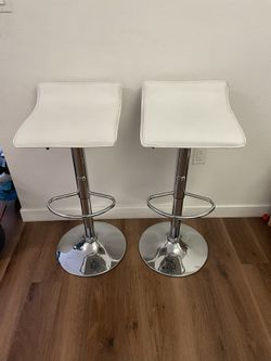 White Bar Stools