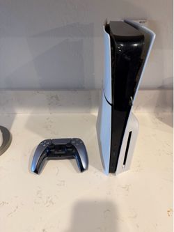 PS5 with CD drive and controller