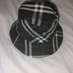 Burberry Mens hat