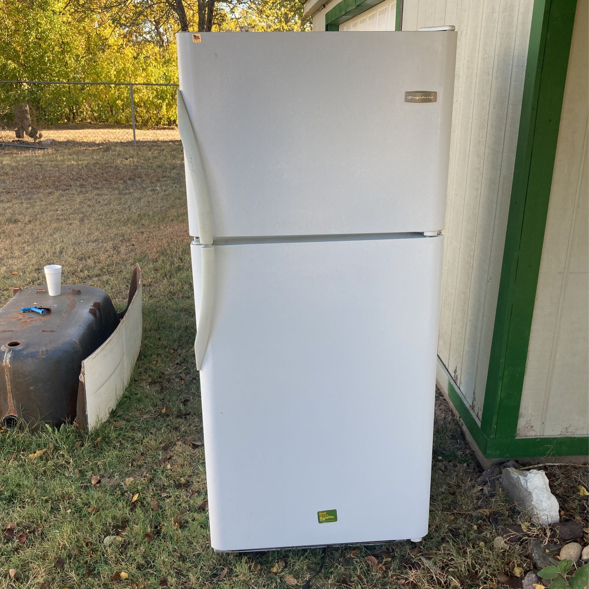 Refrigerator (Nagotiable Price)