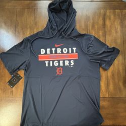 Detroit Tigers— Dri Fit Short Sleeved Hoodie — Size Large