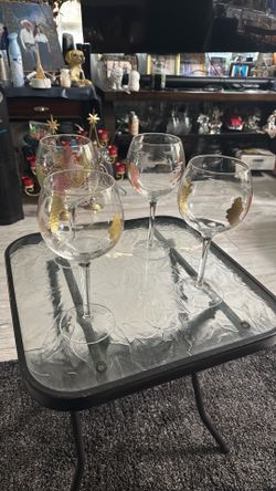 Wine Glasses 