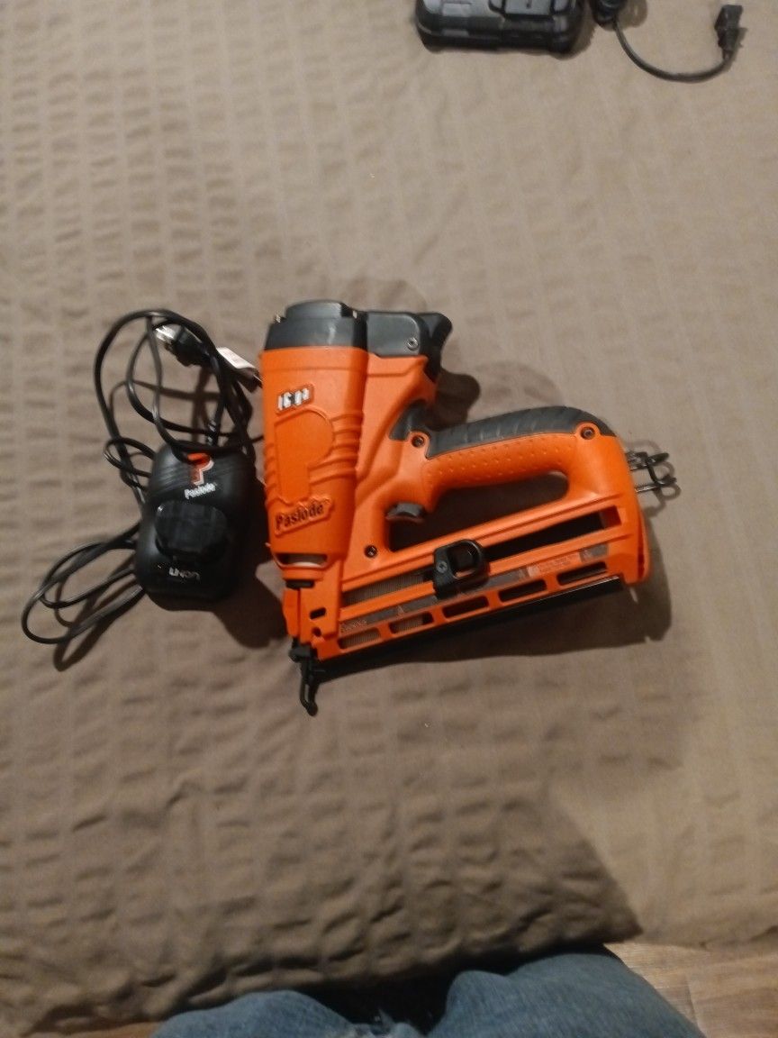 Paslode 16 Gauge Trim Nailer $245 OBO