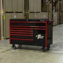 Extreme Tools 55 x 25" Roller Cabinet