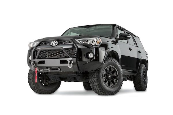 Semi hidden winch mount bumper Warn. Parachoque Warn. For Toyota Forunner 2014-2019 (not limited)