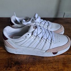 $25 Tenis  K-Swiss Size 7 Esta Nuevo