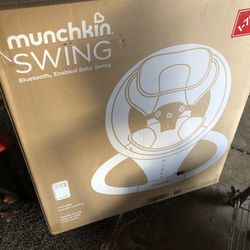 Munchkin Swing
