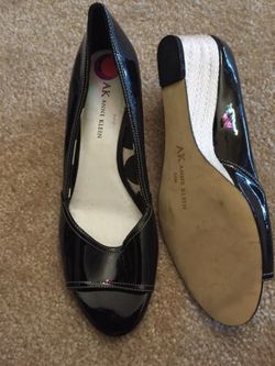 Black Ann Klein wedge heel peep toe shoe