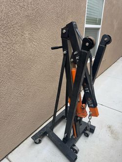 ProXOne 2-Ton Foldable Engine Hoist / Shop Crane – Excellent Condition