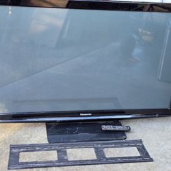 Panasonic TC58SW 58 INCH PLASMA TV