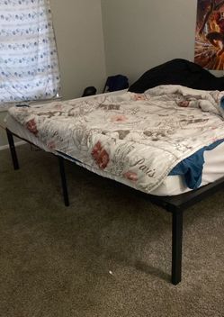 Cali king bedframe