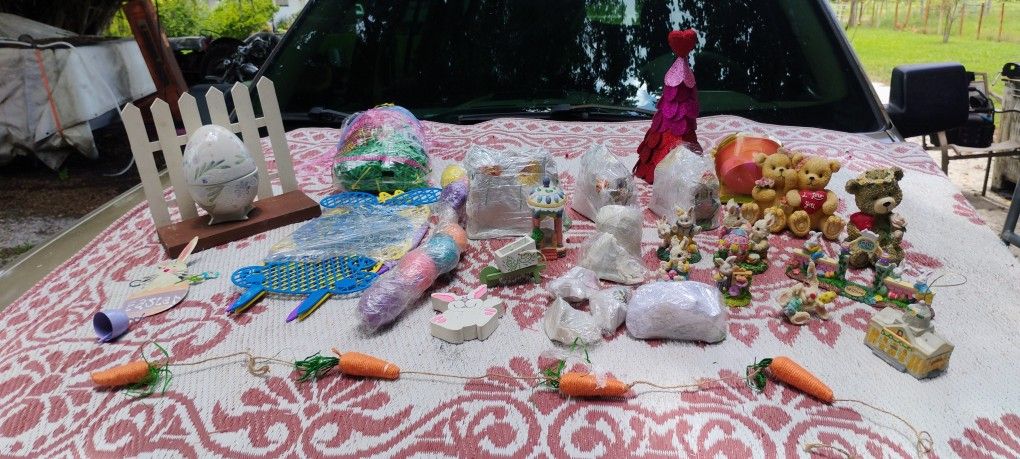 Easter Decor