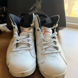 Size 10 Jordans Retro 6s