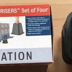 Bed risers set of four