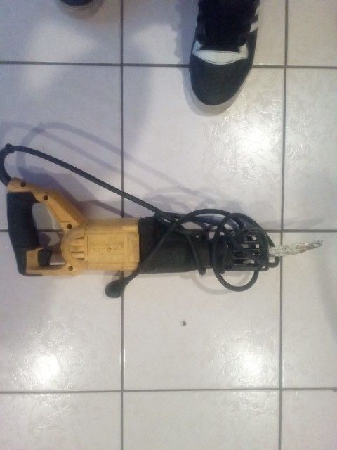 DeWalt 12AMP