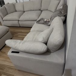 Couch With Ottoman 