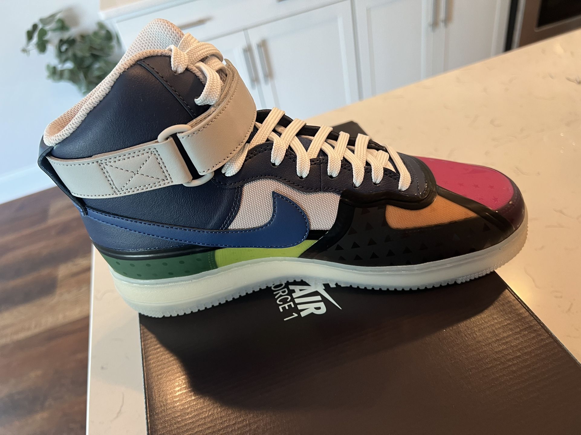 Nike Air Force 1 High Thunder Blue! M9.5