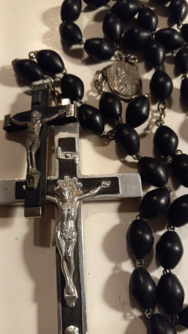 Vtg Antique Large Wood Rosary Cross Crucifix W/Skull & Crossbones