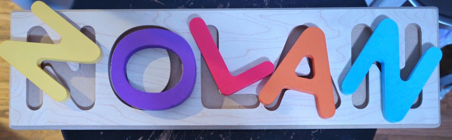 Wooden NOLAN named Puzzle