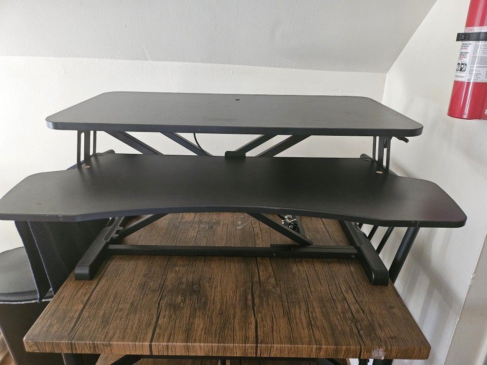 VIVO 32inch Desk converter