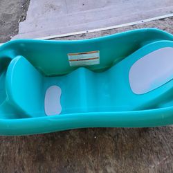 Baby Turquoise Bathtub