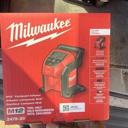 MILWAUKEE M12 Compact Inflator