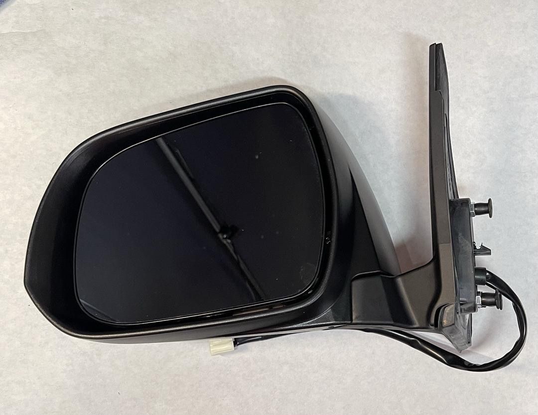 2008 to 2013 Toyota Highlander left side mirror espejo retrovisor chofer conductor driver