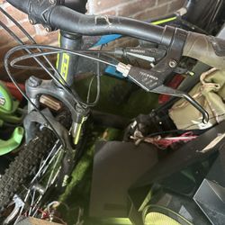 GT Agressor Pro Bike 