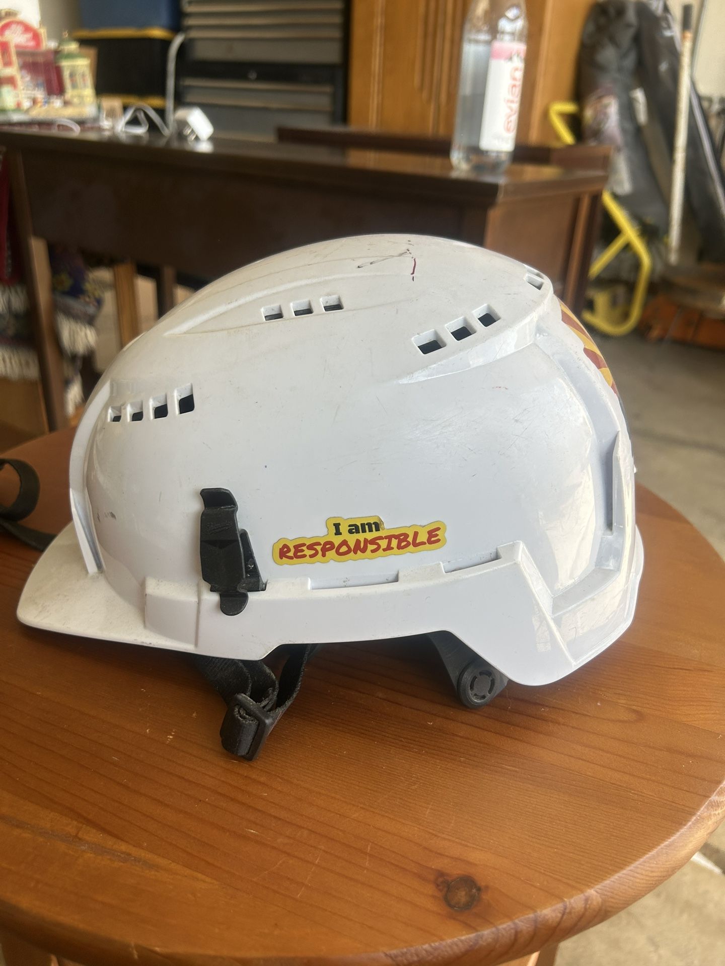 Milwaukee Helmet