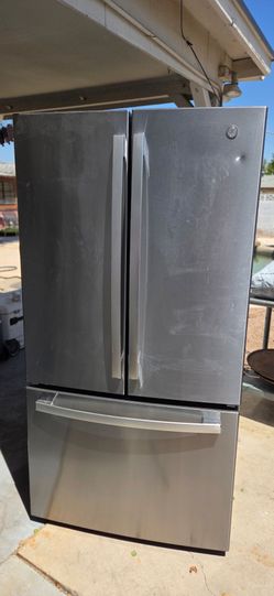GE Refrigerator