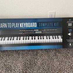 Hal Leonard  Learn to play Keyboard 