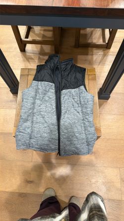 Girls North Face Vest