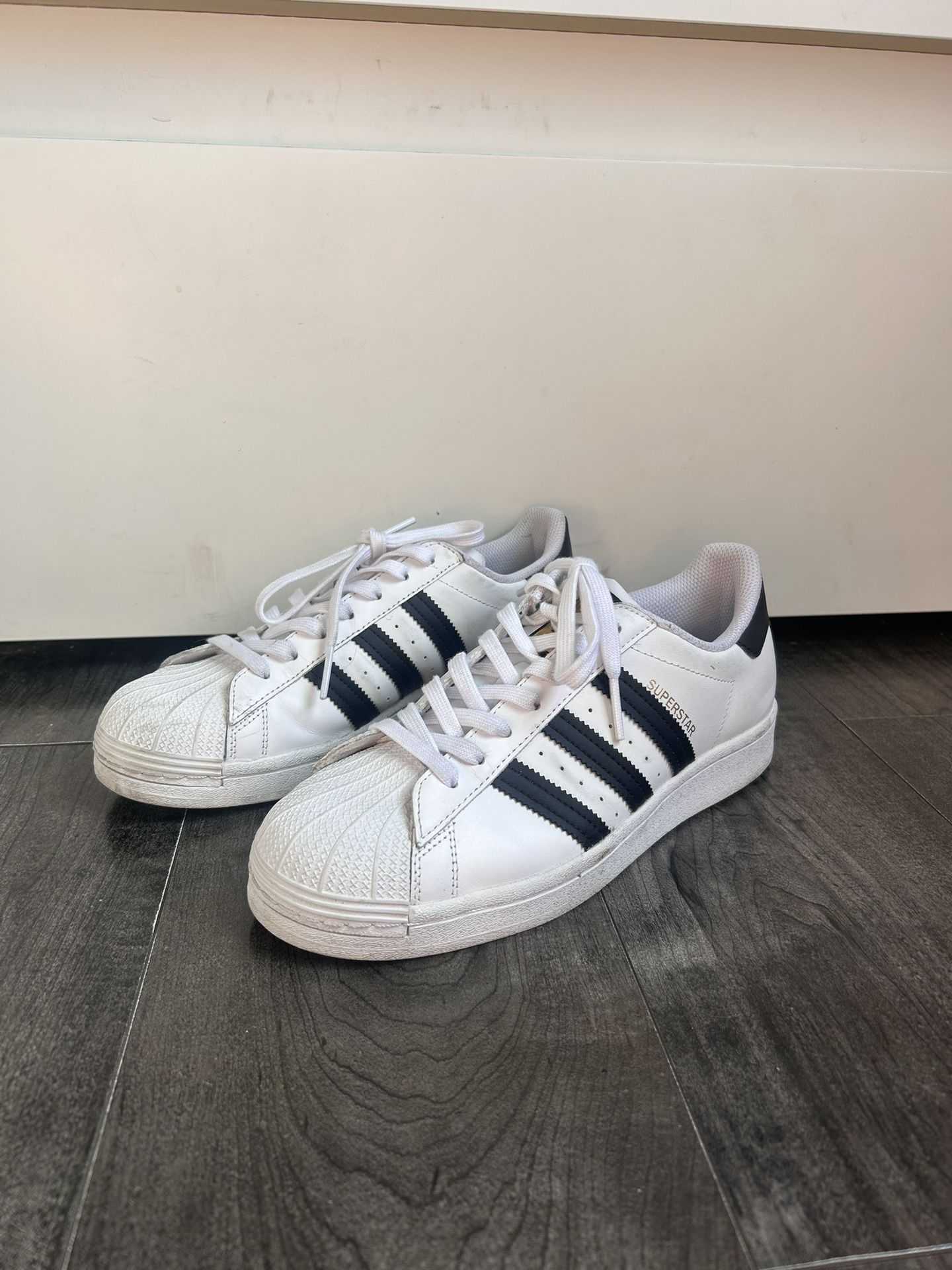 Adidas Superstar W9