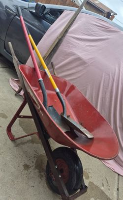 Landscaping/construction tools