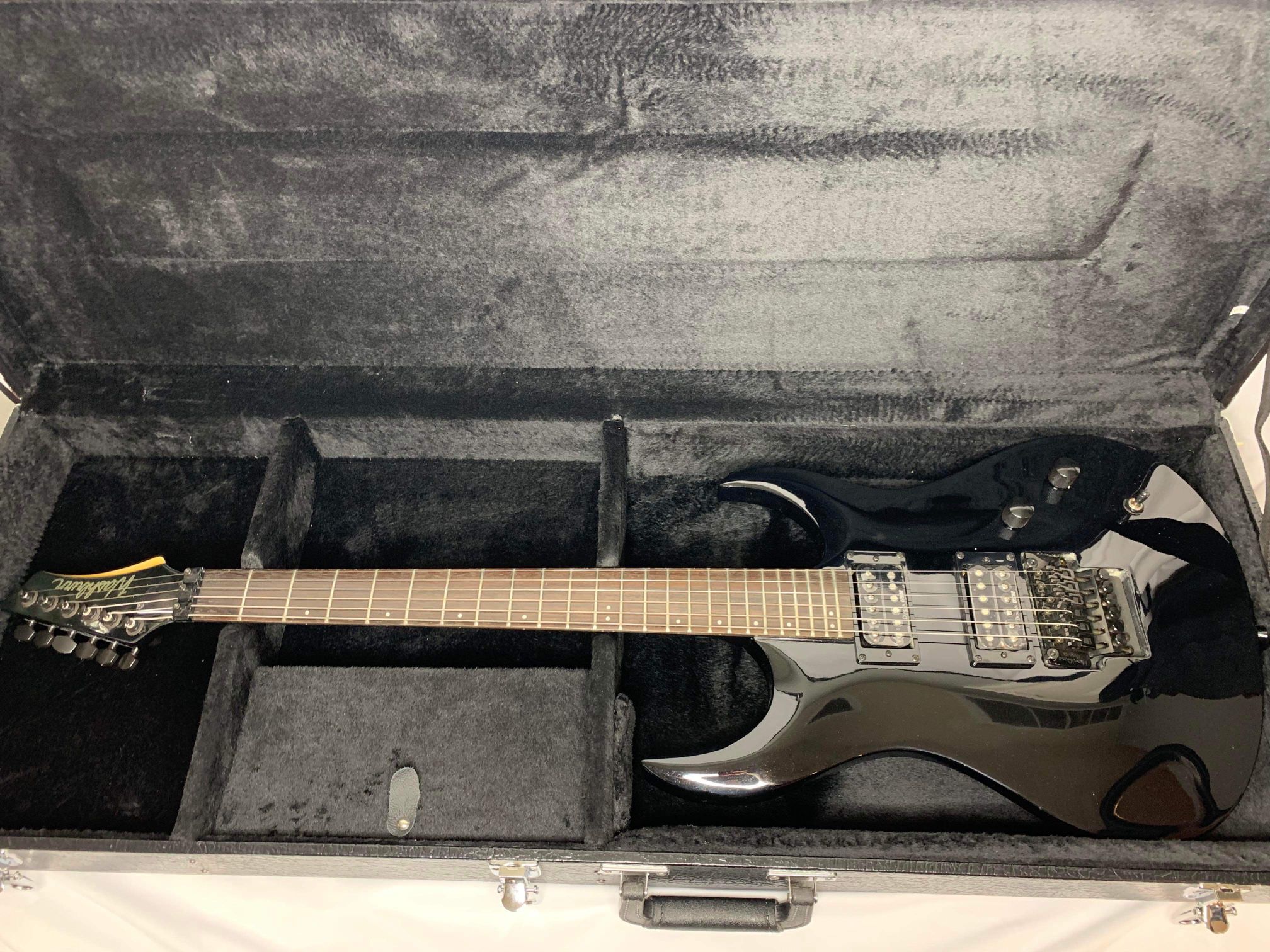 WASHBURN XM PRO SERIES PEARL BLACK WITH HARD CASE - GREAT DEAL - 2 AVAILABLE