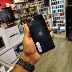 iPhone 13 128GB Unlocked in excellent condition - On weekend special cash deal starts from $289 🤩✅