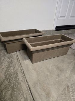 ​Set of 4 Used Large/Long Rectangular Plastic Planters