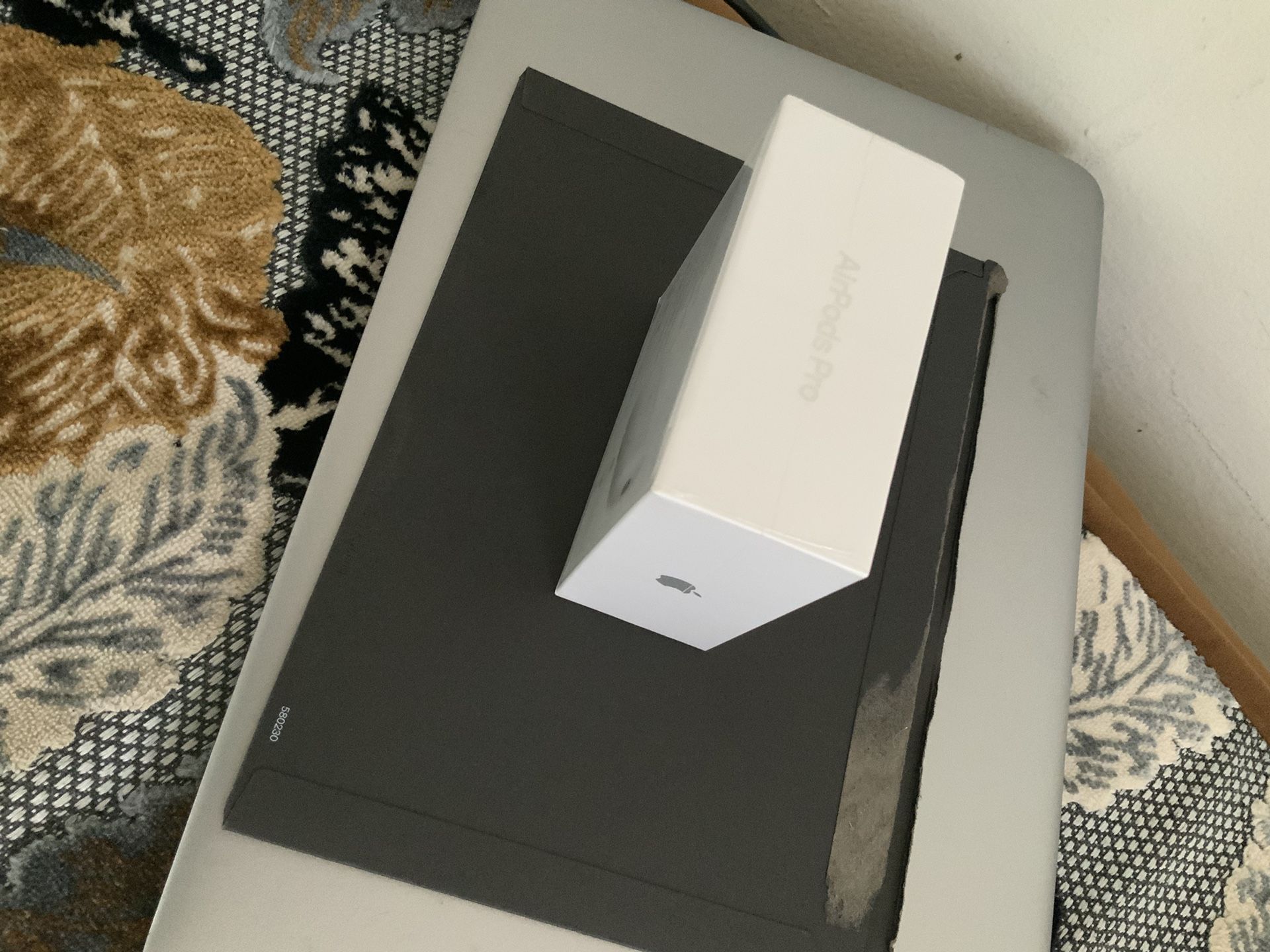 🔥 BLACK FRIDAY SALE – BRAND NEW SEALED 🔥 Apple AirPods Pro (2nd Generation) Wireless Earbuds with Active Noise Cancellation