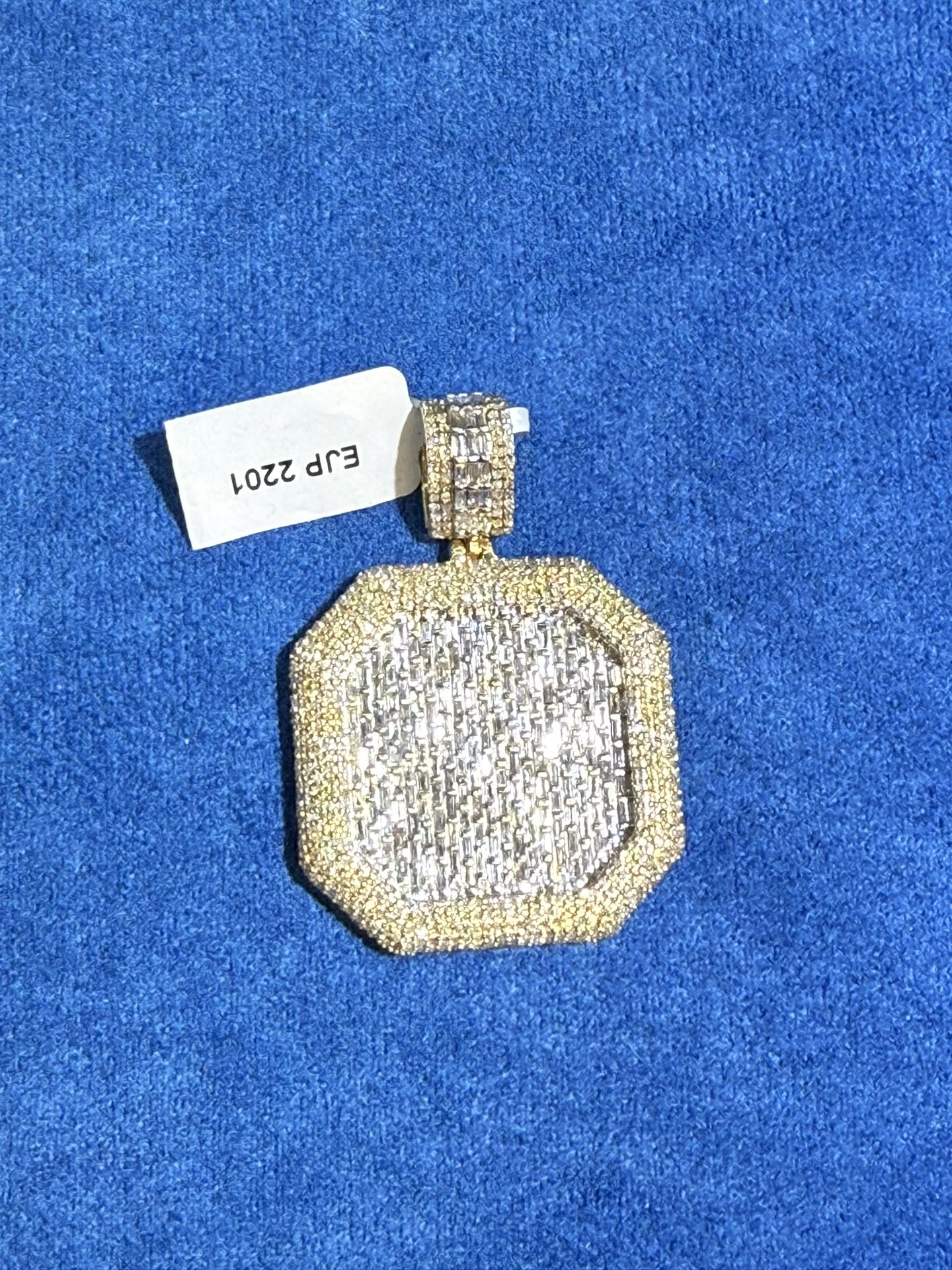 14K Ice Out Pendant With All Vvs Natural diamonds