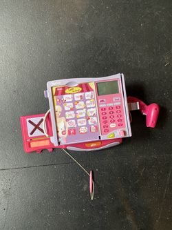 Hockey Bag, Bathroom Sink, Tv, Clock, Robot