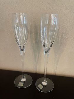 2 Mikasa Champagne Crystal Flutes