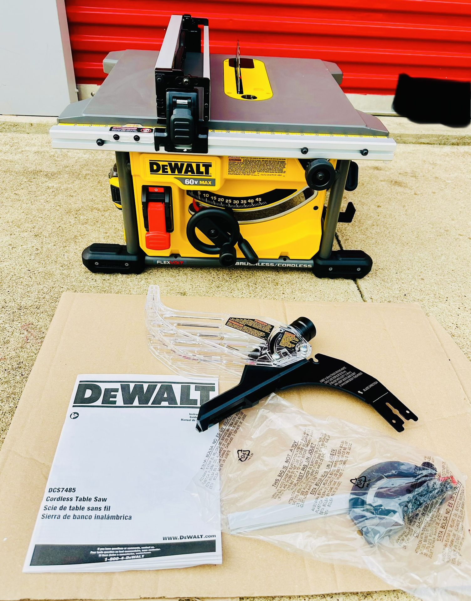 DEWALT FLEXVOLT 60V MAX Cordless Brushless 8-1/4 in. Table Saw Kit (Tool Only)  Brand New   