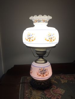 1960 vintage gone with the wind table lamp