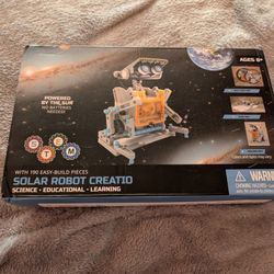 ****New**** Build 190 Piece's with stem Powered By The Sun