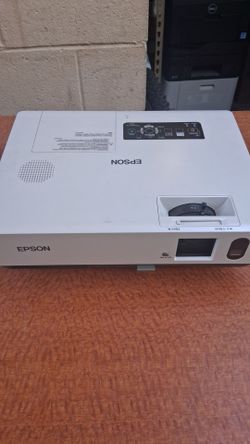 Epson Powetlite 1825 lcd wireless projector.
